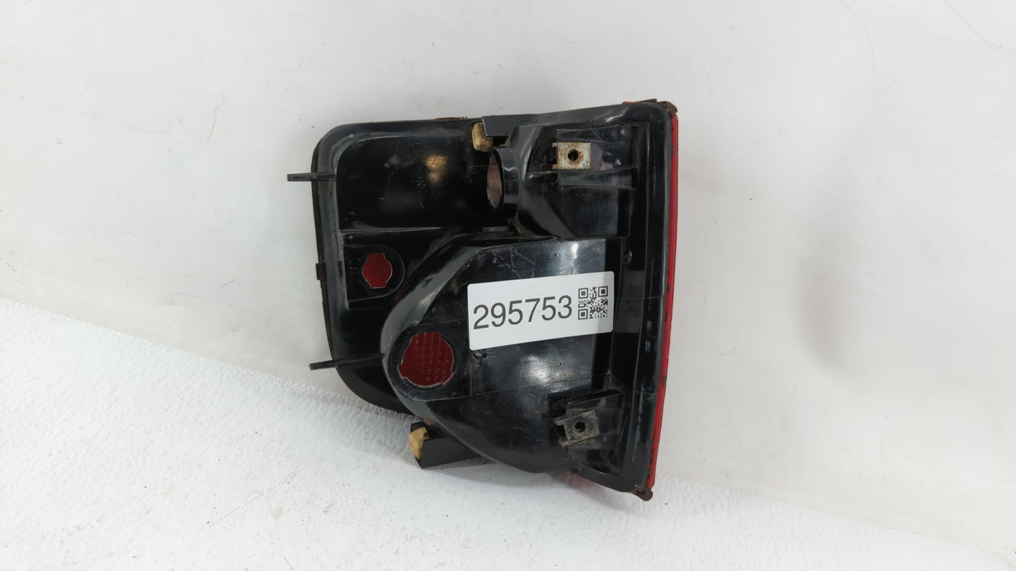 1994-2003 Chevrolet S10 Tail Light Assembly Driver Left OEM P/N:16516093 Fits OEM Used Auto Parts - Oemusedautoparts1.com