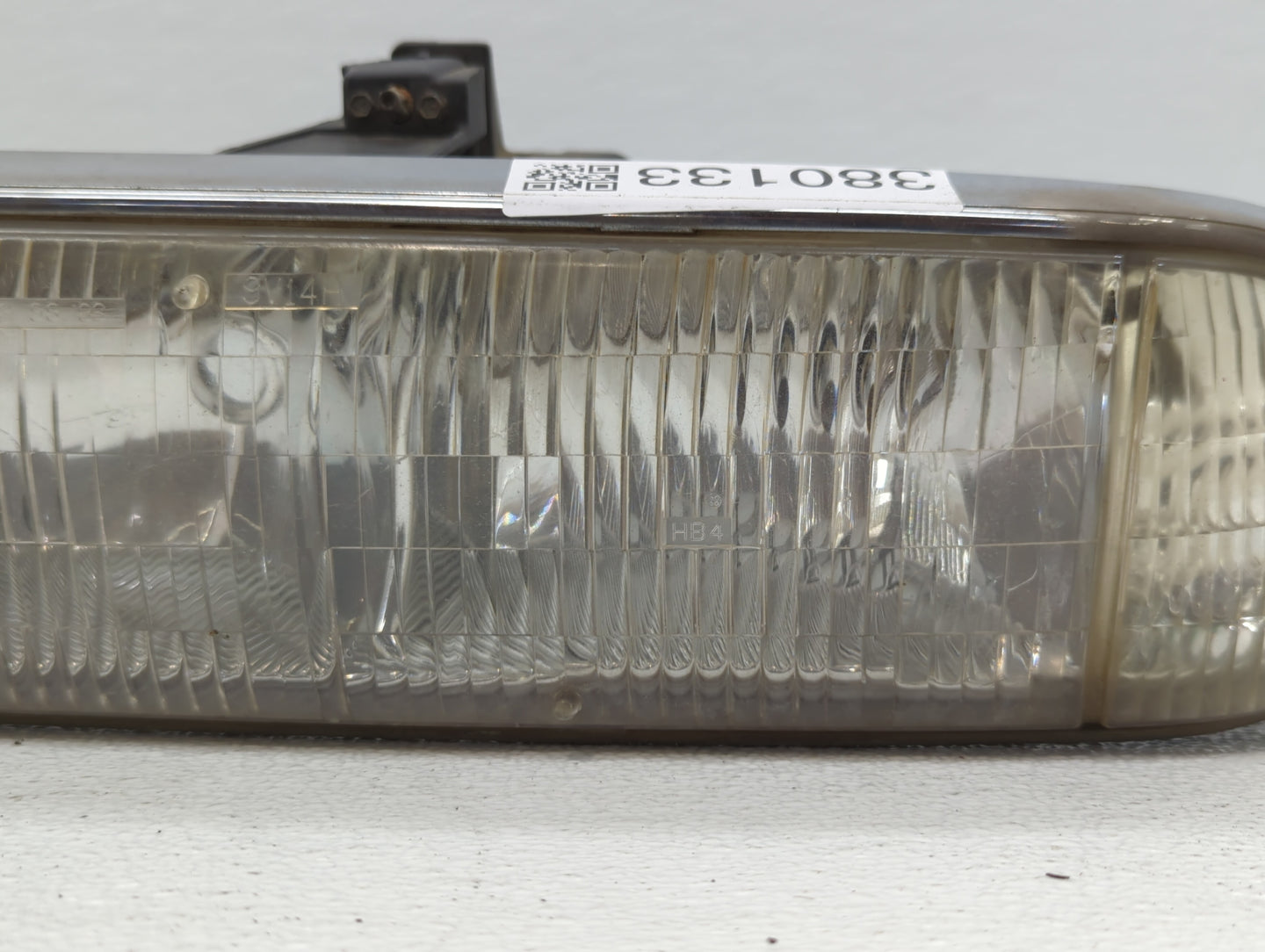 1998-2004 Chevrolet S10 Driver Left Oem Head Light Headlight Lamp - Oemusedautoparts1.com
