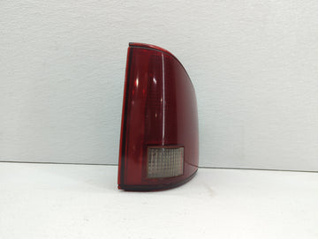 2000 Chevrolet S10 Tail Light Assembly Driver Left OEM P/N:16516093 Fits Fits 1995 1996 1997 1998 1999 2001 2002 2003 2004 2
