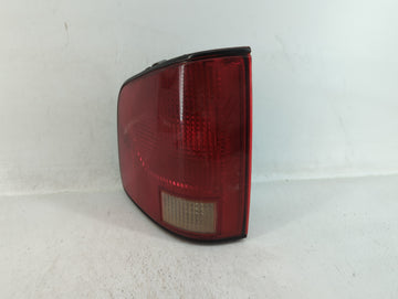 1994-2003 Chevrolet S10 Tail Light Assembly Driver Left OEM P/N:16516093 Fits OEM Used Auto Parts - Oemusedautoparts1.com