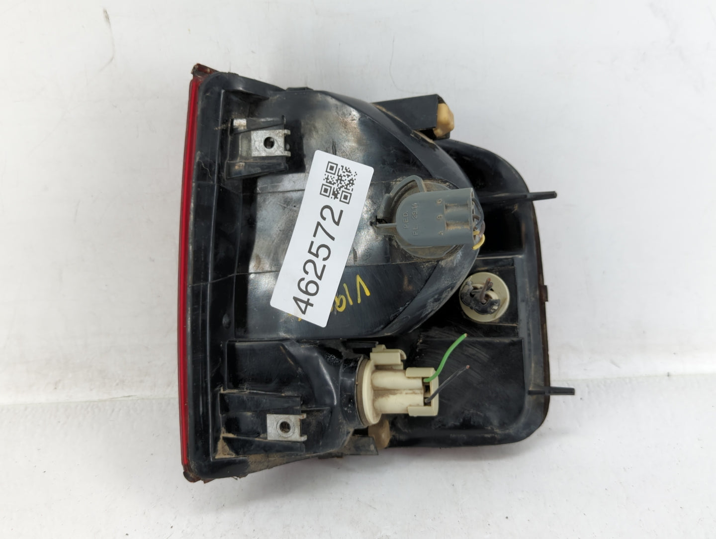 1994-2003 Chevrolet S10 Tail Light Assembly Driver Left OEM P/N:16516093 Fits OEM Used Auto Parts - Oemusedautoparts1.com
