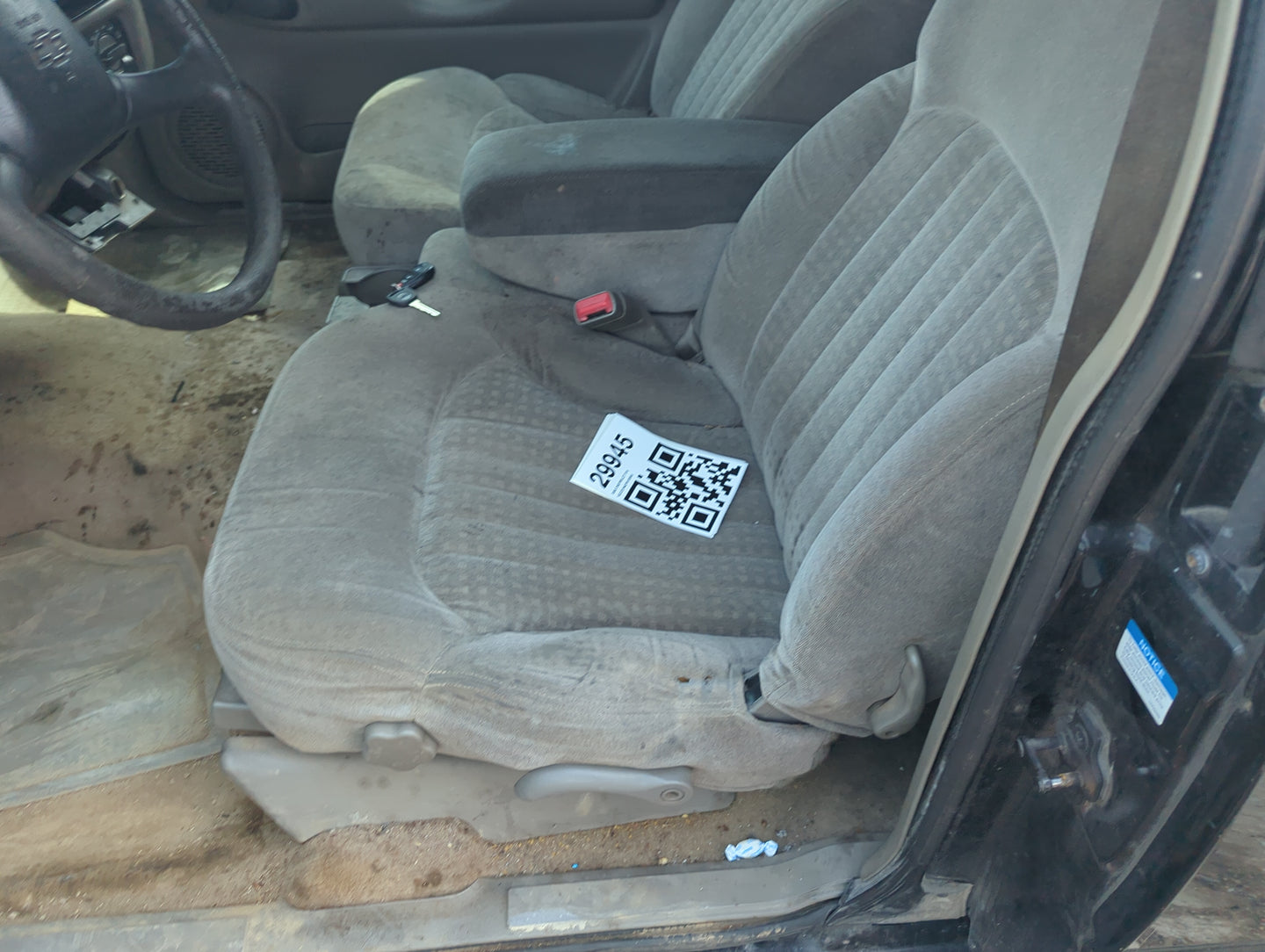 2000 Chevrolet S10 Driver Front Seat Oem - Oemusedautoparts1.com