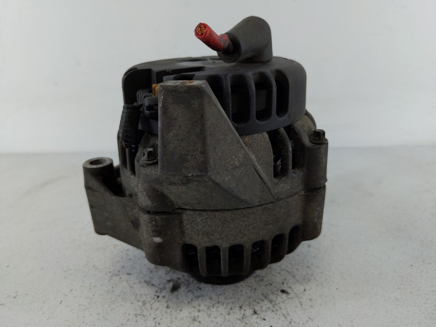 2000 Chevrolet S10 Blazer Alternator Replacement Generator Charging Assembly Engine OEM Fits Fits 1996 1997 1998 1999 OEM Us