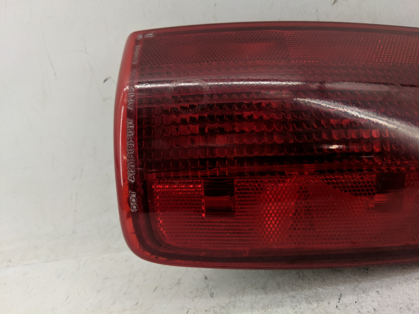 2000 Chevrolet S10 Blazer Tail Light Assembly Driver Left OEM Fits Fits 1995 1996 1997 1998 1999 2001 2002 2003 2004 2005 OE