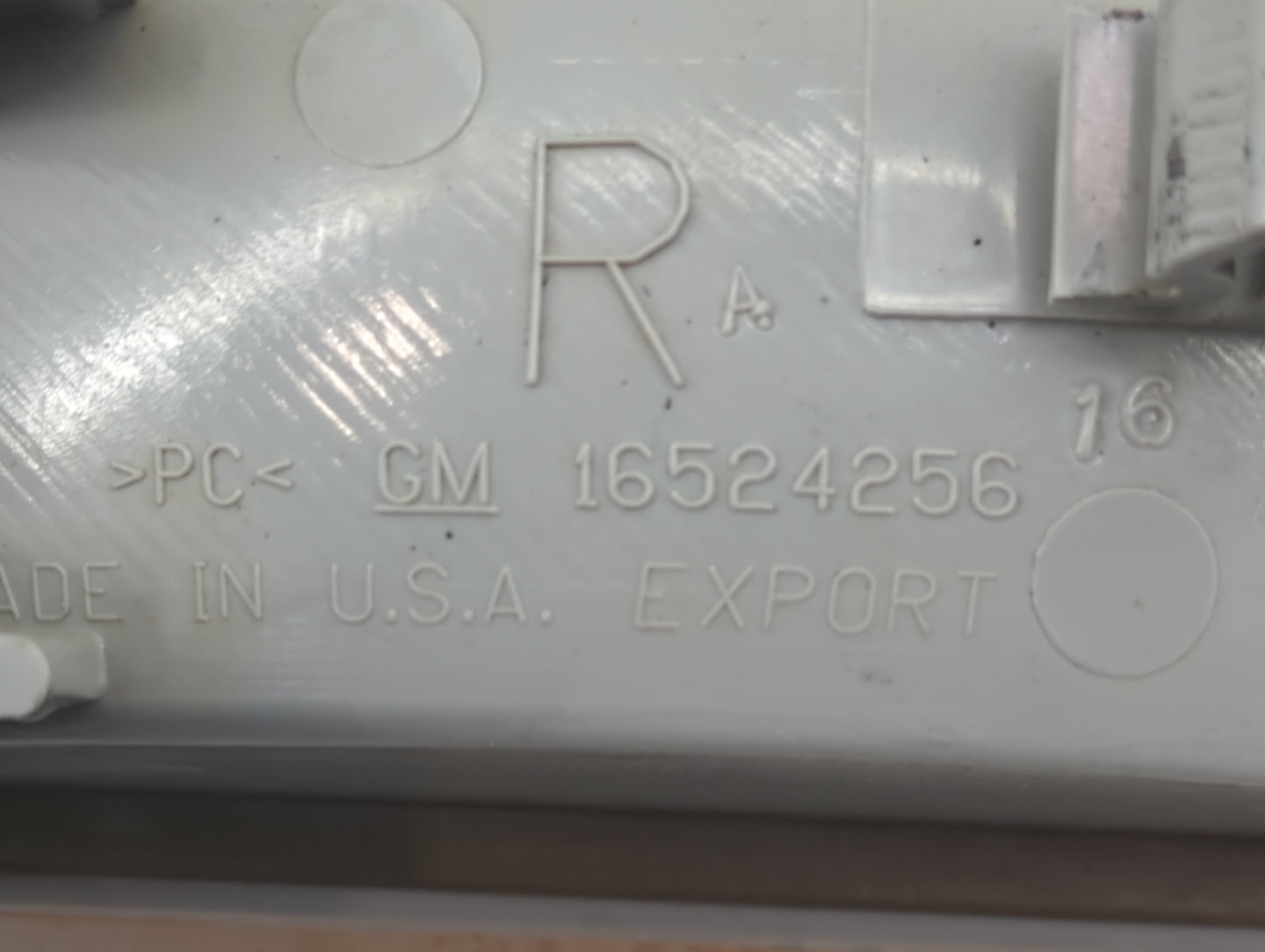Chevrolet S10 Blazer Passenger Right Oem Fog Light Lamp - Oemusedautoparts1.com