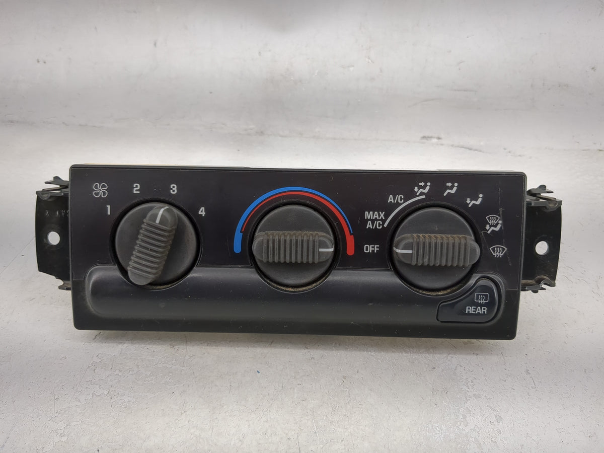 2000 Chevrolet S10 Blazer Climate Control Module Temperature AC/Heater Replacement P/N:16250535 16233937 Fits OEM Used Auto 