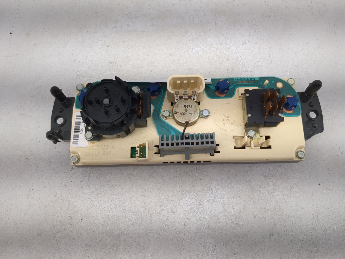 2000 Chevrolet S10 Blazer Climate Control Module Temperature AC/Heater Replacement P/N:16250535 16233937 Fits OEM Used Auto 