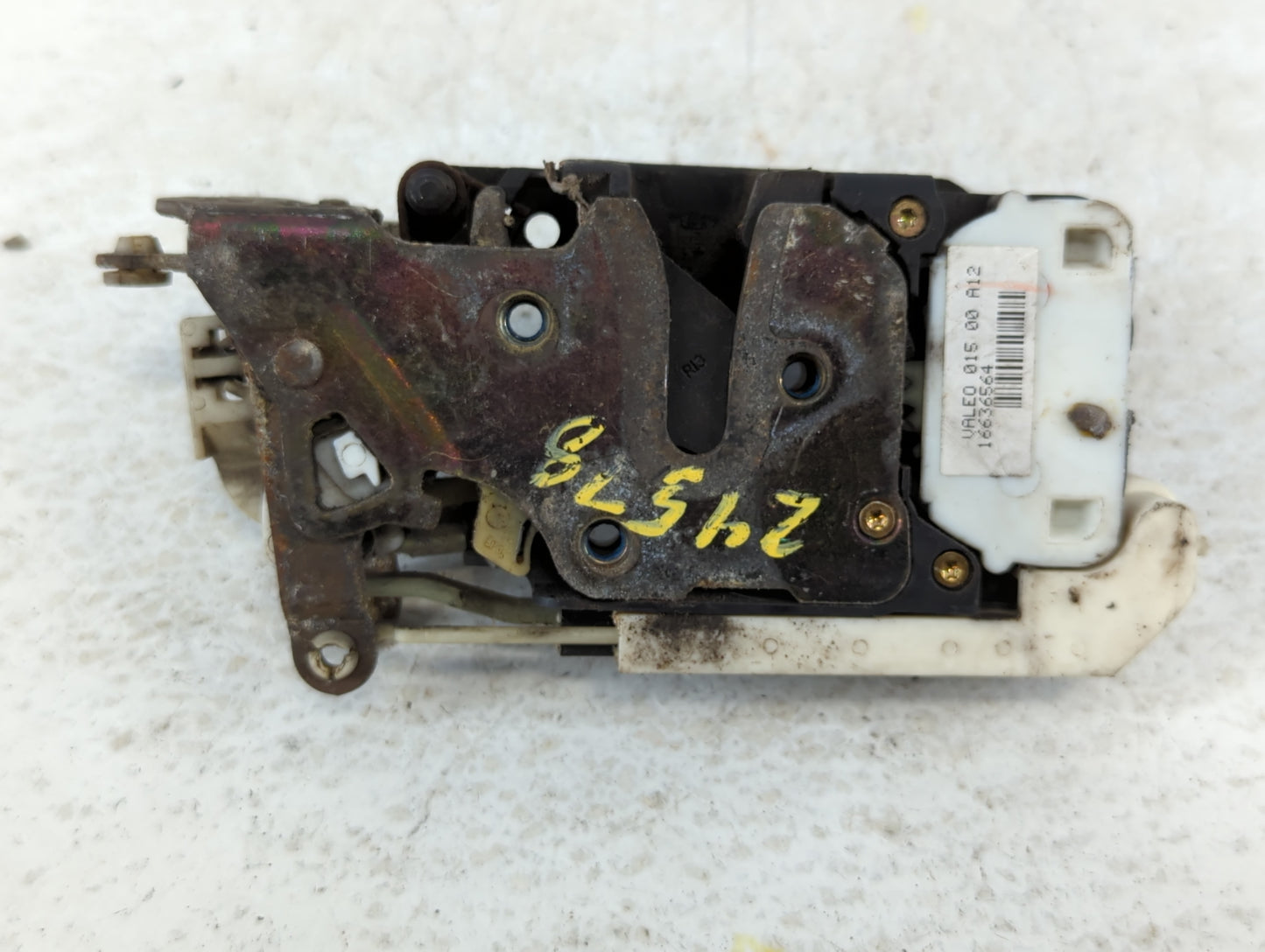 2000 Chevrolet S10 Blazer Power Lock - Oemusedautoparts1.com