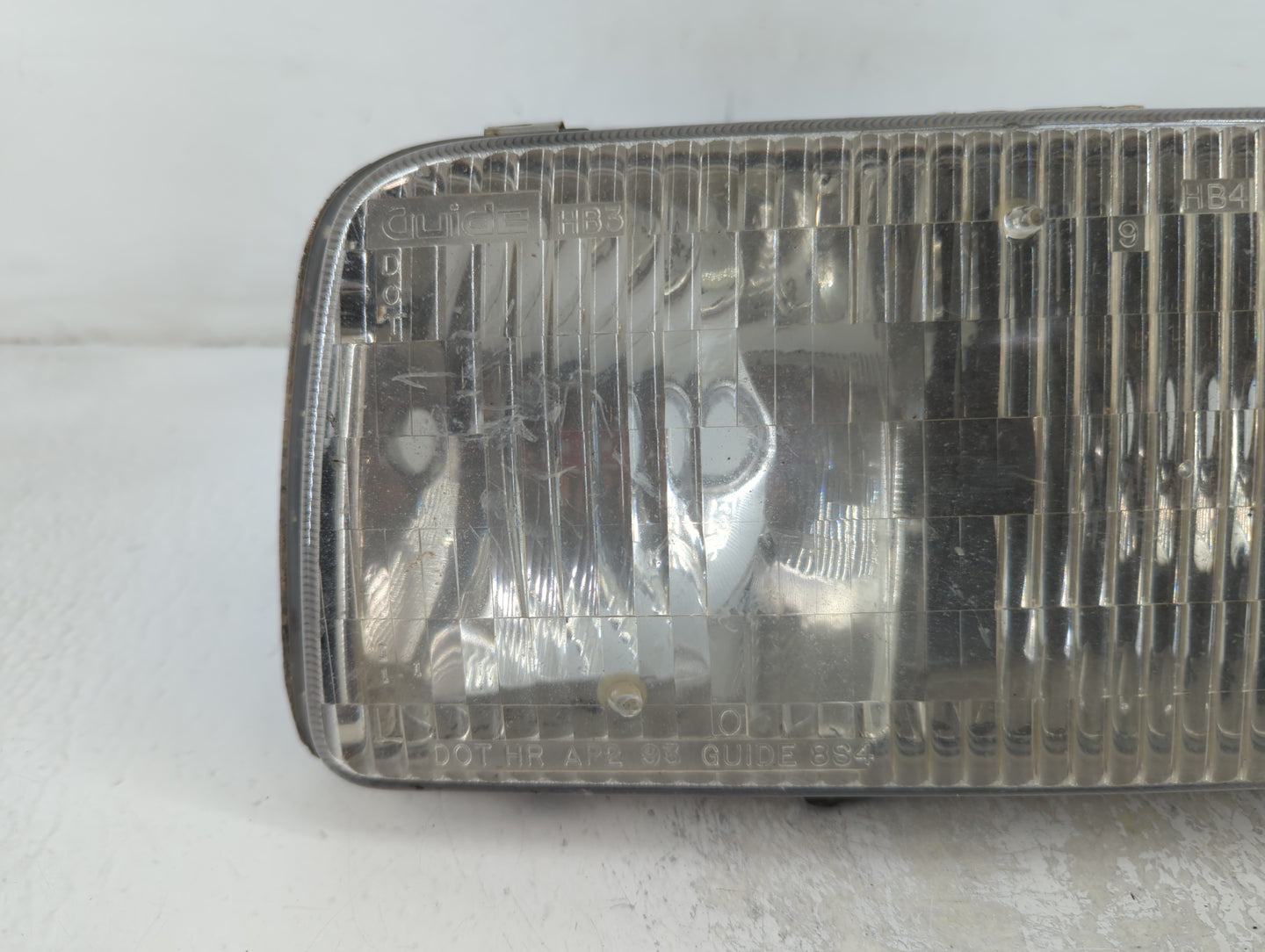 Chevrolet S10 Blazer Passenger Right Oem Head Light Headlight Lamp - Oemusedautoparts1.com