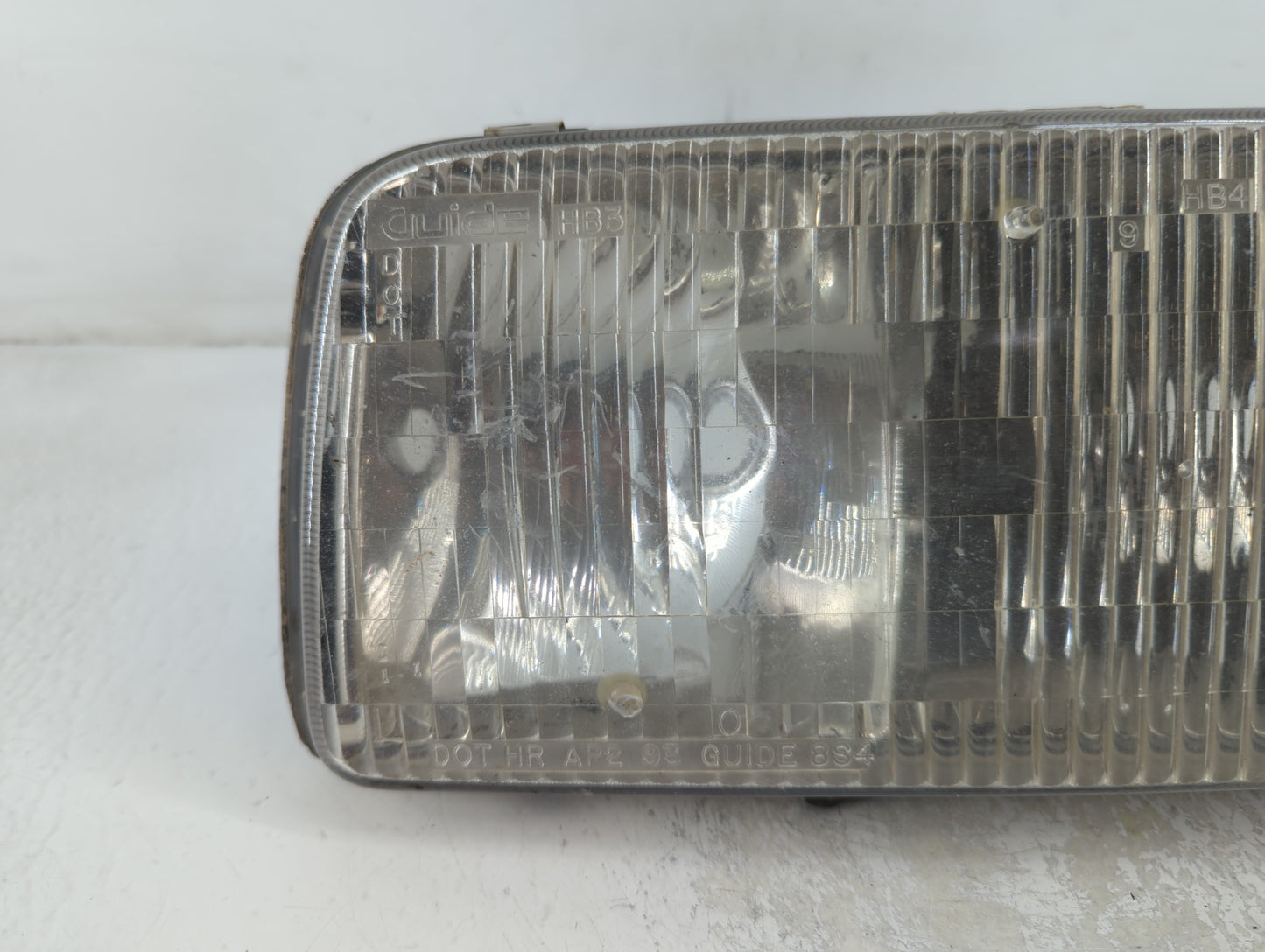 Chevrolet S10 Blazer Passenger Right Oem Head Light Headlight Lamp - Oemusedautoparts1.com