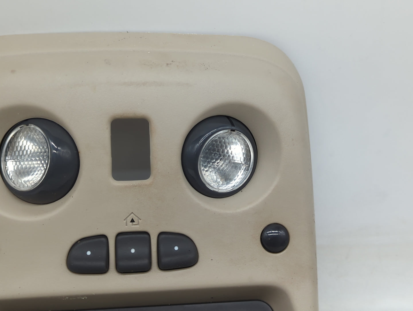 Chevrolet Silverado Overhead Roof Console - Oemusedautoparts1.com