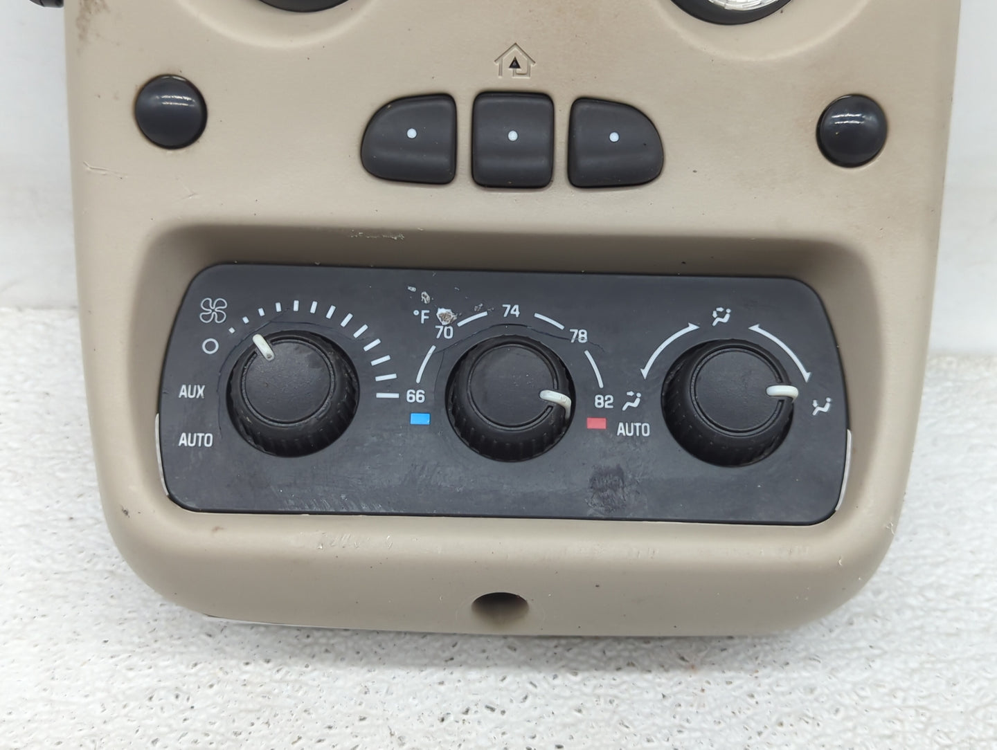 Chevrolet Silverado Overhead Roof Console - Oemusedautoparts1.com