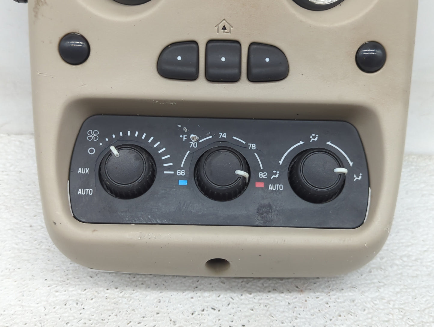 Chevrolet Silverado Overhead Roof Console - Oemusedautoparts1.com