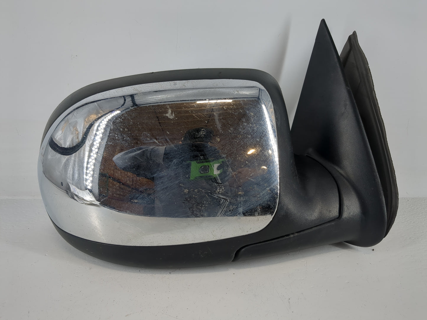1999-2002 Chevrolet Silverado 1500 Passenger Side View Mirror - Right Door Mirror OEM Used - Oemusedautoparts1.com