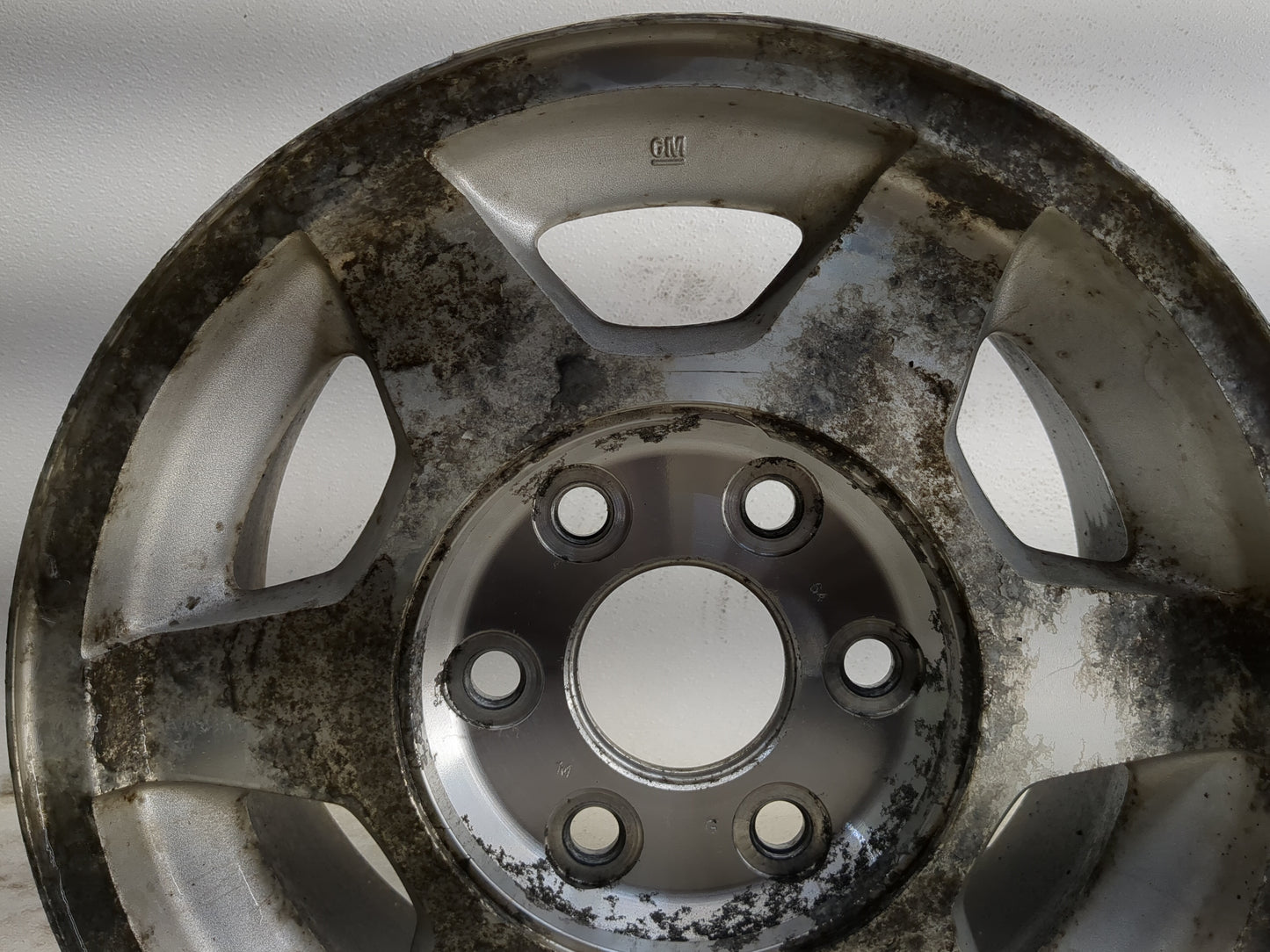 Chevrolet Silverado 1500 Oem Wheel Rim 1205150 - Oemusedautoparts1.com