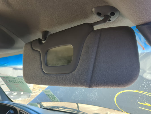 2000-2002 Chevrolet Silverado 1500 Sun Visor Shade Replacement Passenger Right Mirror Fits Fits 2000 2001 2002 OEM Used Auto Parts