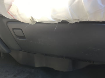 2000 CHEVROLET SILVERADO 1500 Glove Box Door Storage Compartment - Oemusedautoparts1.com
