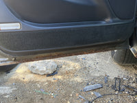 1999-2007 Chevrolet Silverado 1500 Driver Front Door Oem - Oemusedautoparts1.com