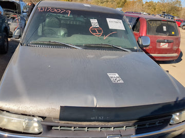 1999-2002 Chevrolet Silverado 1500 Hood Oem - Oemusedautoparts1.com