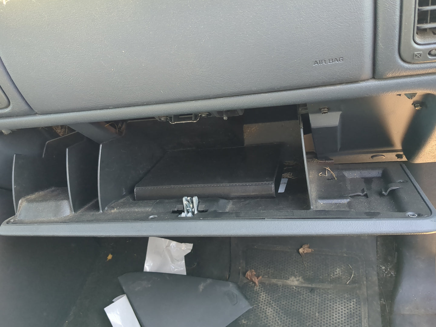 Misc. 2000 CHEVROLET SILVERADO 1500 OEM - Oemusedautoparts1.com