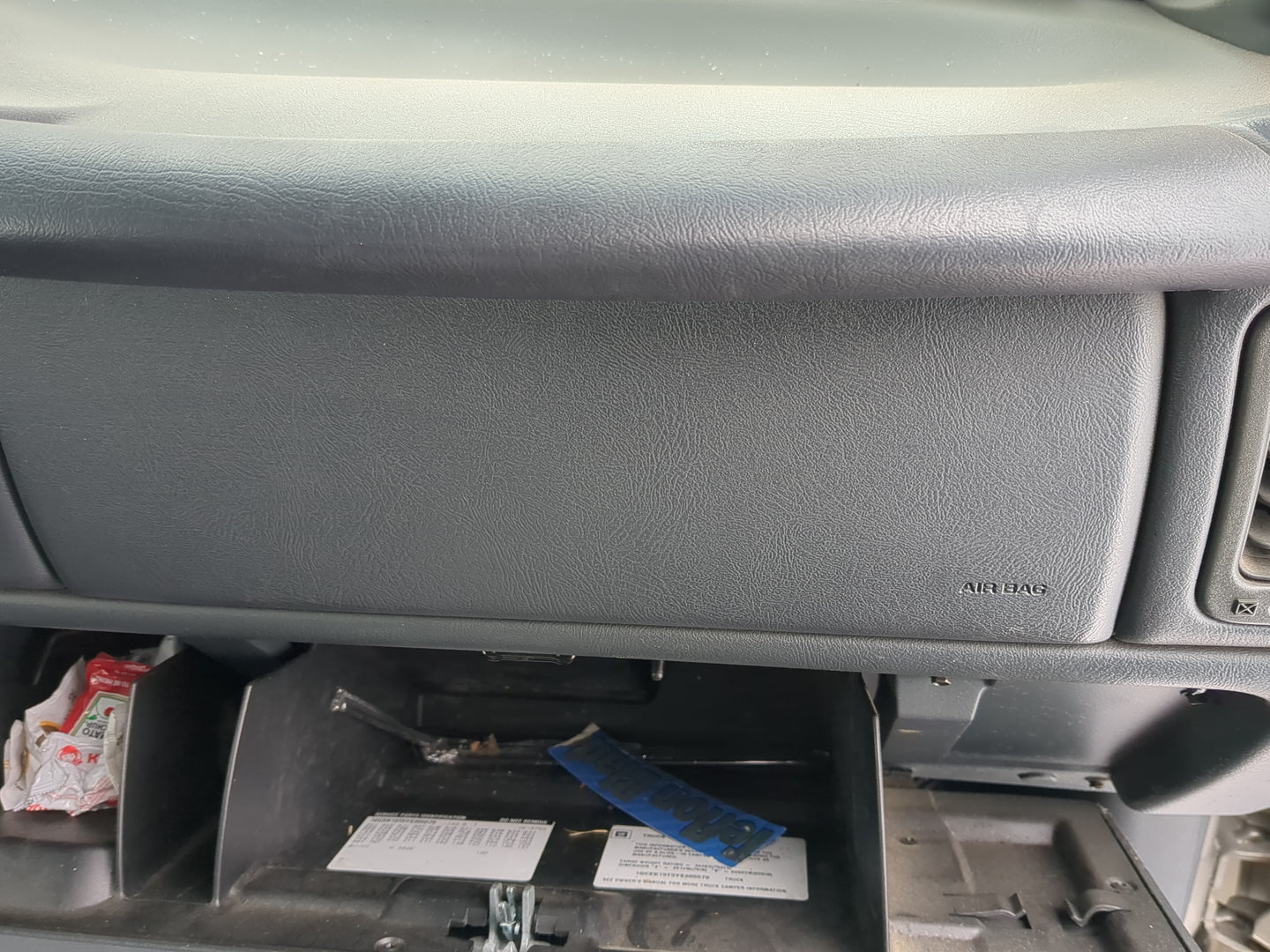 2000-2003 Chevrolet Silverado 1500 Air Bag Passenger Right Dashboard OEM Fits Fits 2000 2001 2002 2003 OEM Used Auto Parts -