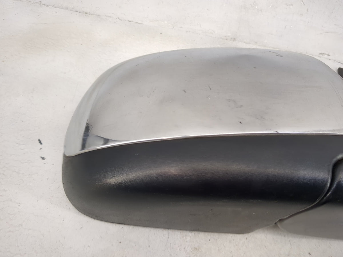 1999-2002 Chevrolet Silverado 1500 Passenger Side View Mirror - Right Door Mirror OEM Used - Oemusedautoparts1.com