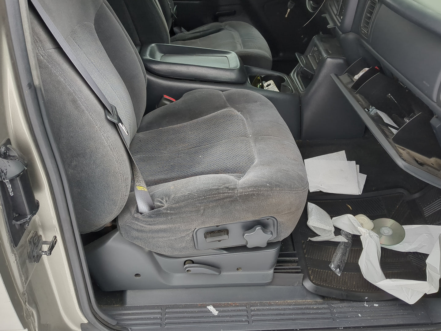 2000 Chevrolet Silverado 1500 Passenger Front Seat Oem 1250237 - Oemusedautoparts1.com