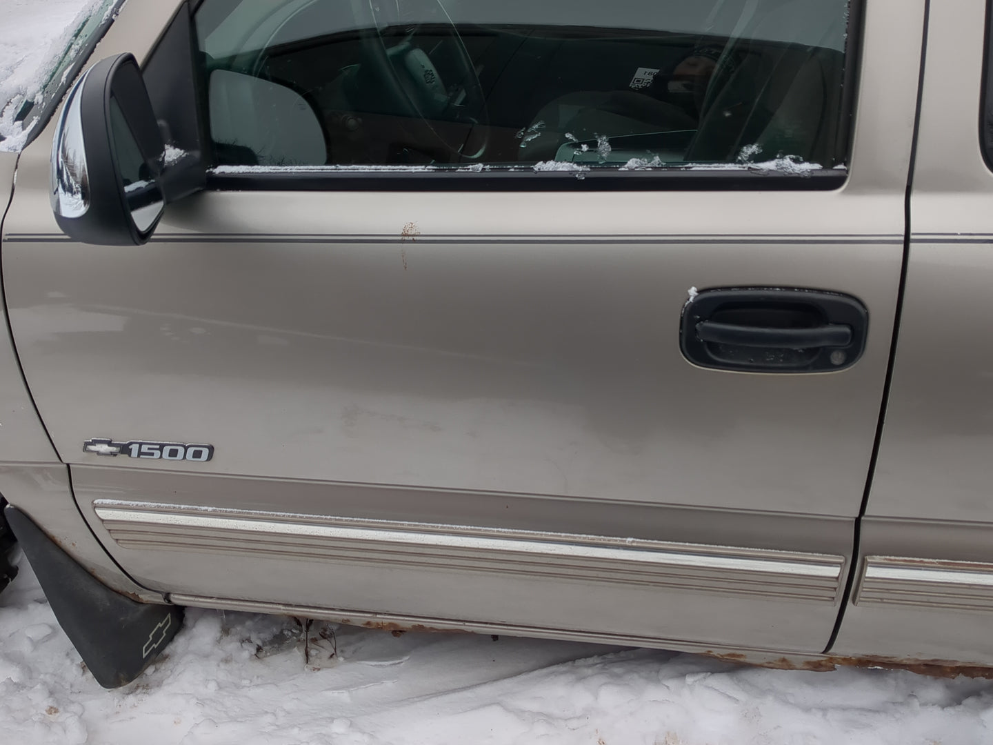 1999-2007 Chevrolet Silverado 1500 Driver Front Door Oem 1250255 - Oemusedautoparts1.com