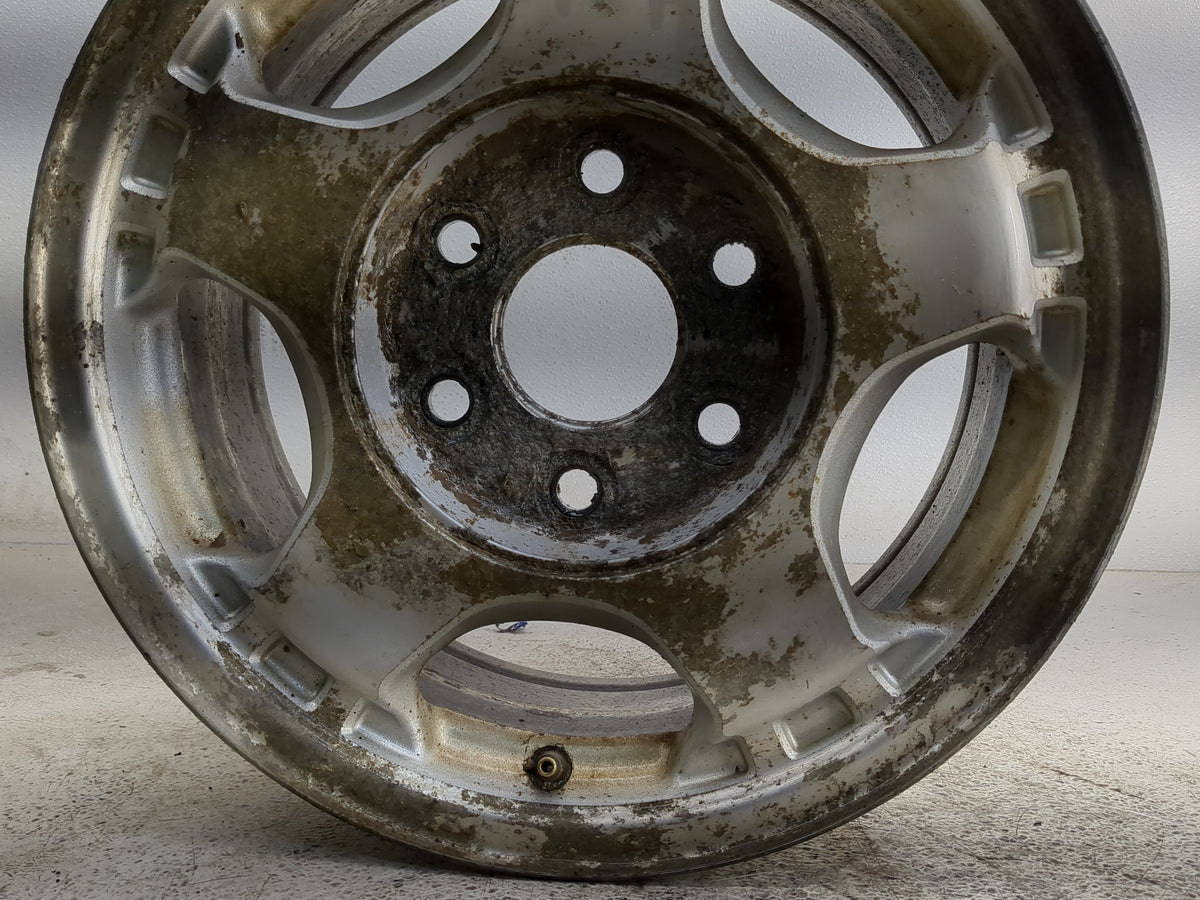 1999-2002 Chevrolet Silverado 1500 Oem Wheel Rim 1373858 - Oemusedautoparts1.com