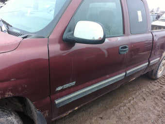 compare product 1999-2007 Chevrolet Silverado 1500 Driver Front Door Oem