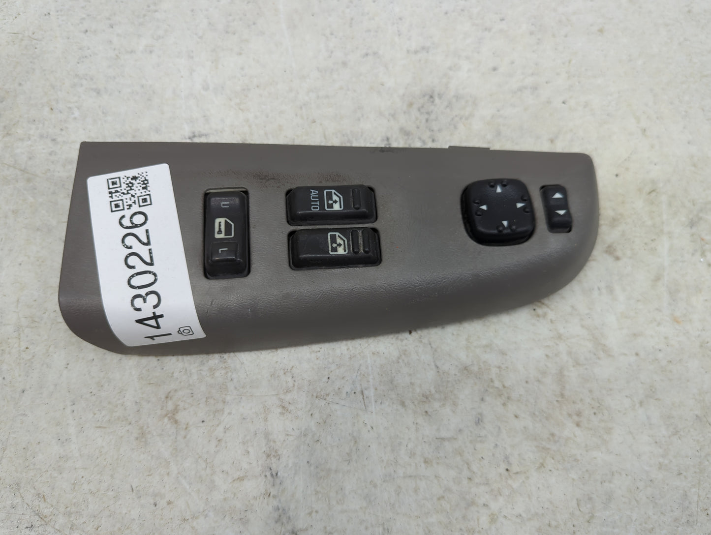 2000-2002 Chevrolet Silverado 1500 Master Power Window Switch Replacement Driver Side Left P/N:201142 Fits Fits 2000 2001 20