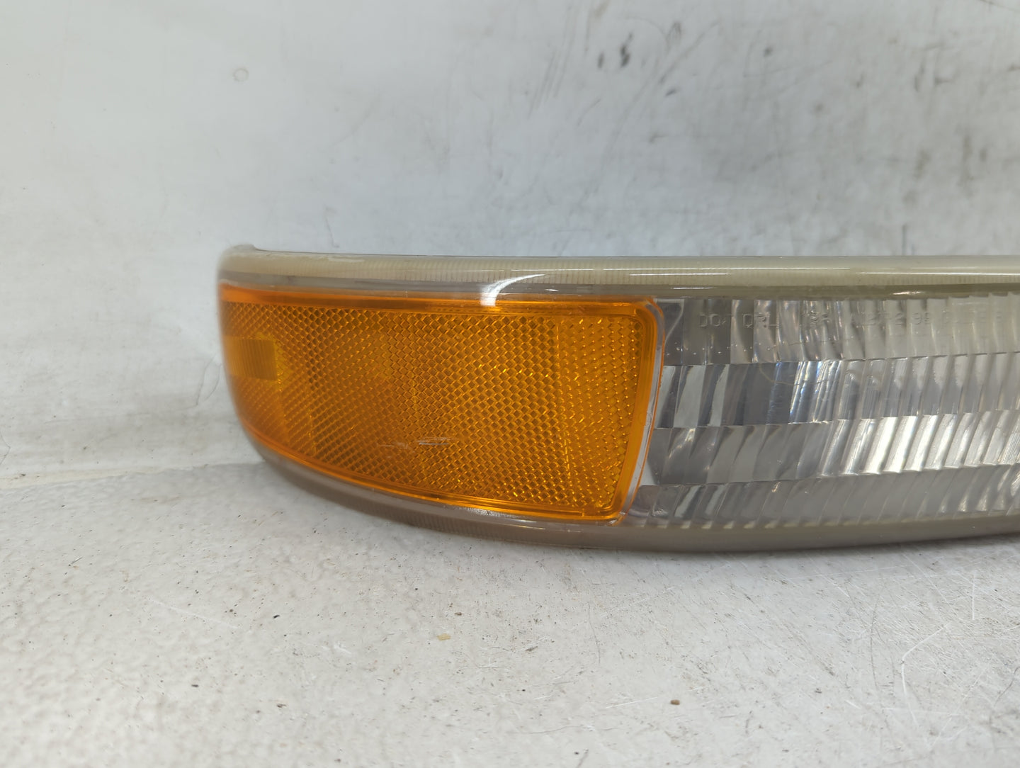 1999-2002 Chevrolet Silverado 1500 Passenger Right Oem Fog Light Lamp - Oemusedautoparts1.com