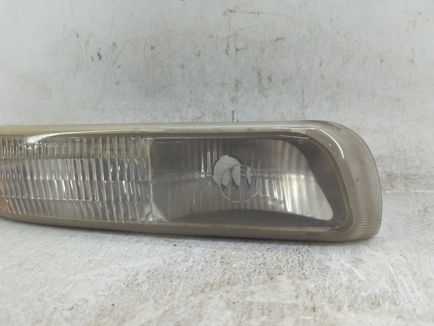 1999-2002 Chevrolet Silverado 1500 Passenger Right Oem Fog Light Lamp - Oemusedautoparts1.com