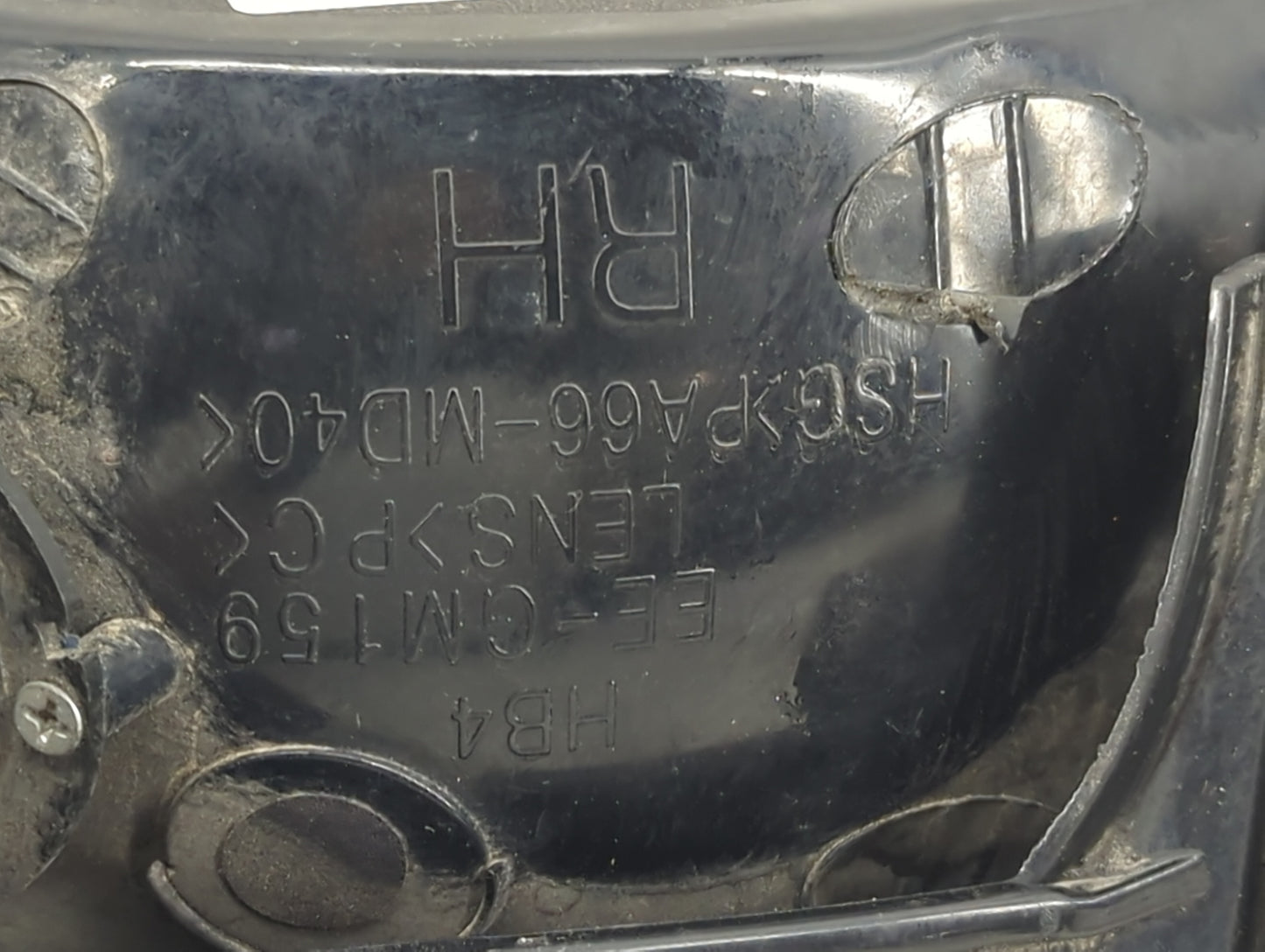 1999 Silverado 1500 Passenger Right Oem Head Light Headlight Lamp - Oemusedautoparts1.com