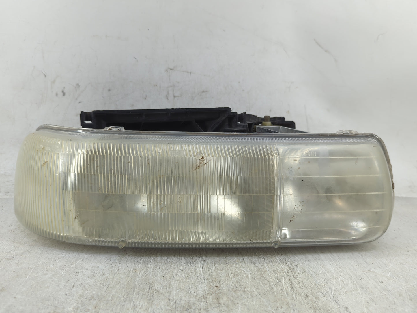 1999 Silverado 1500 Passenger Right Oem Head Light Headlight Lamp - Oemusedautoparts1.com