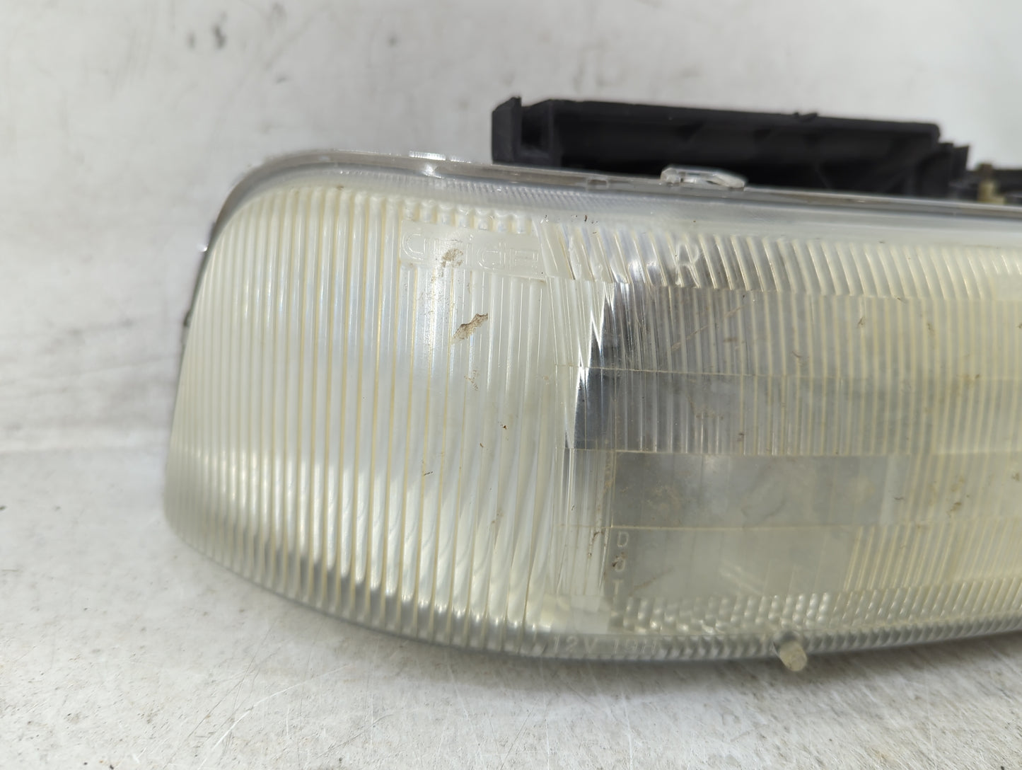 1999 Silverado 1500 Passenger Right Oem Head Light Headlight Lamp - Oemusedautoparts1.com