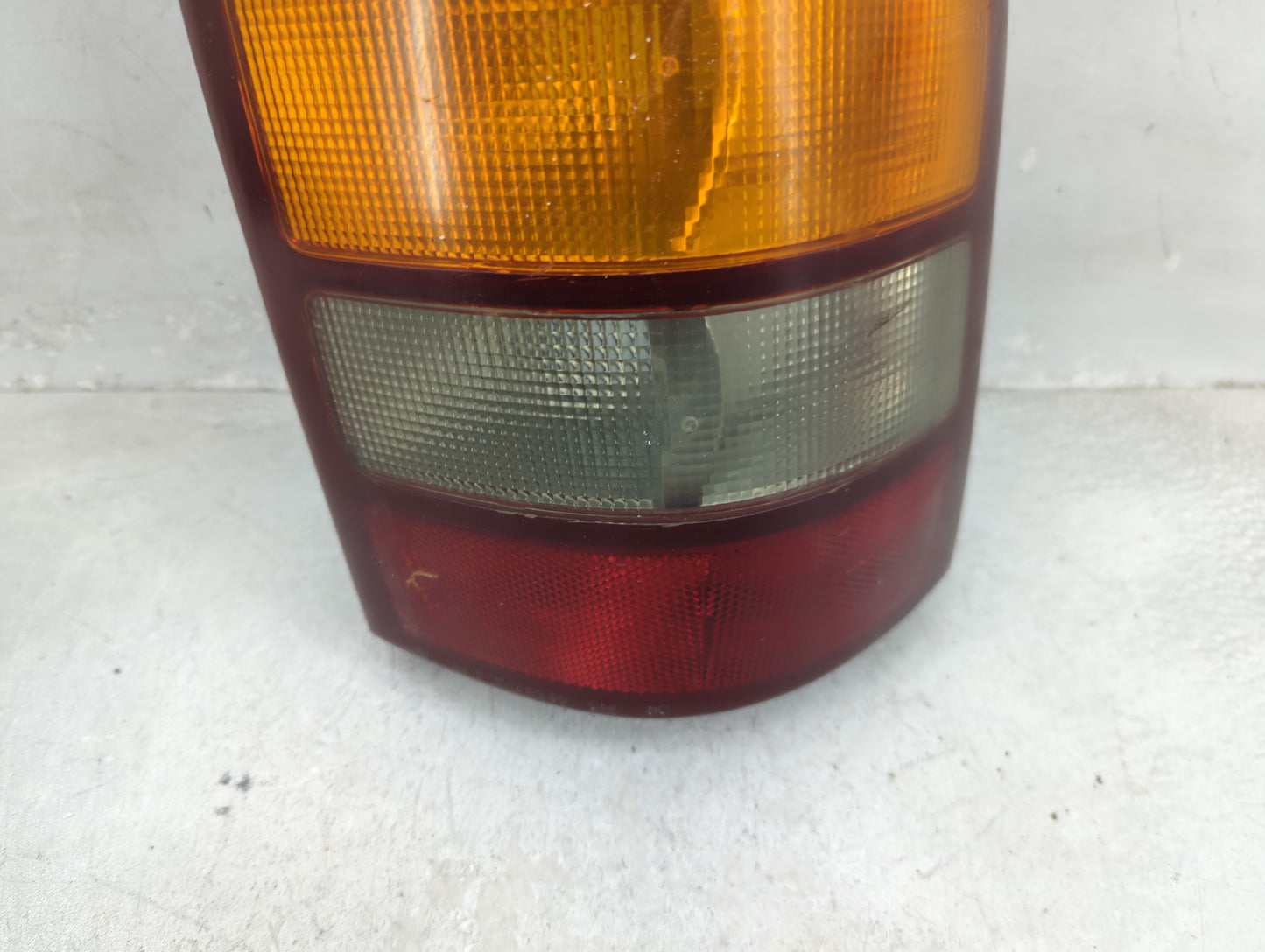 1999-2002 Chevrolet Silverado 1500 Tail Light Assembly Driver Left OEM Fits Fits 1999 2000 2001 2002 2003 OEM Used Auto Part