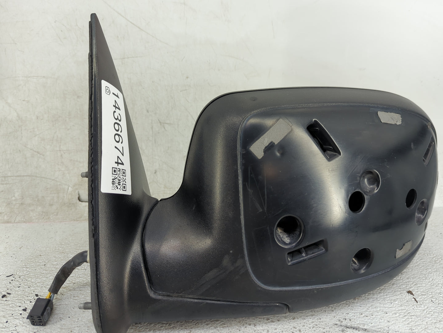 1999-2002 Chevrolet Silverado 1500 Driver Side View Mirror - Left Door Mirror OEM Used - Oemusedautoparts1.com