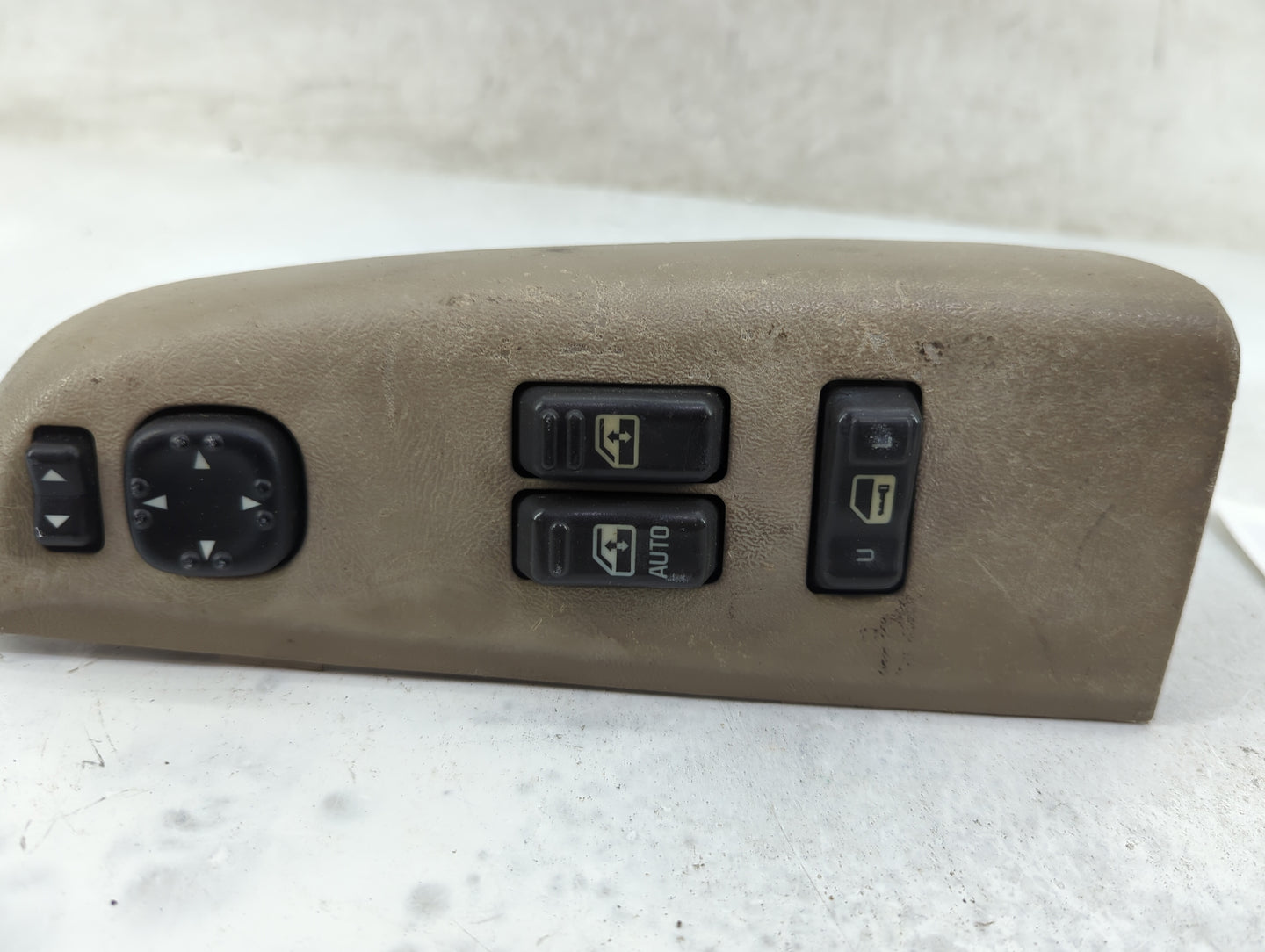2000-2002 Chevrolet Silverado 1500 Master Power Window Switch Replacement Driver Side Left P/N:201142 Fits Fits 2000 2001 20