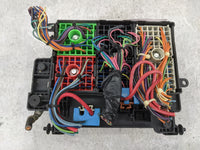 2000-2002 Chevrolet Silverado 1500 Fusebox Fuse Box Panel Relay Module P/N:15328806-05 Fits Fits 2000 2001 2002 OEM Used Aut