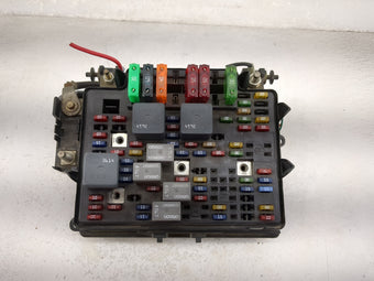 compare product 2000-2002 Chevrolet Silverado 1500 Fusebox Fuse Box Panel Relay Module P/N:12193614 12088567 Fits Fits 2000 2001 2002 OEM Used Auto Parts