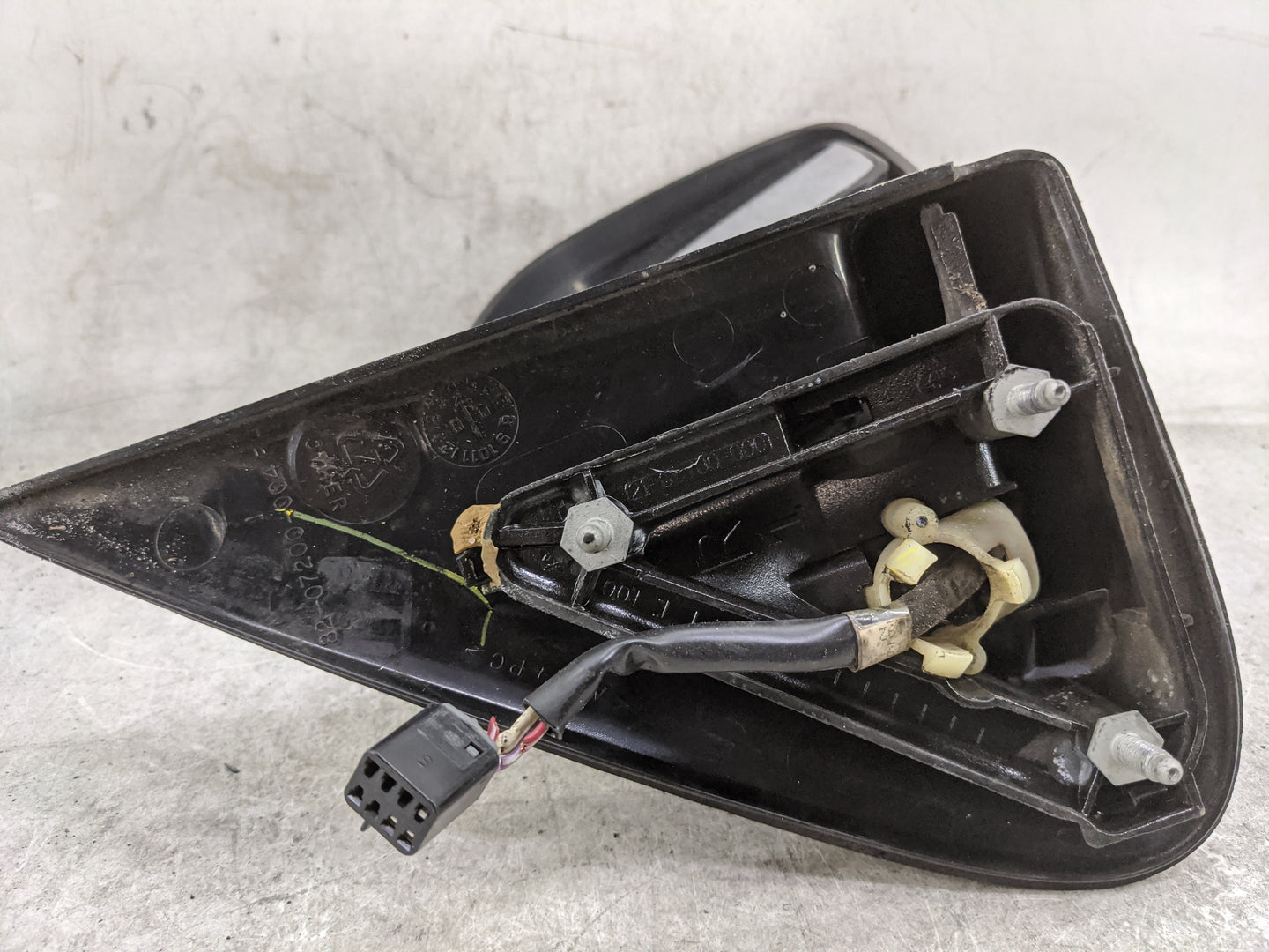 1999-2002 Chevrolet Silverado 1500 Am Fm Cd Player Radio Receiver Chrome - Oemusedautoparts1.com