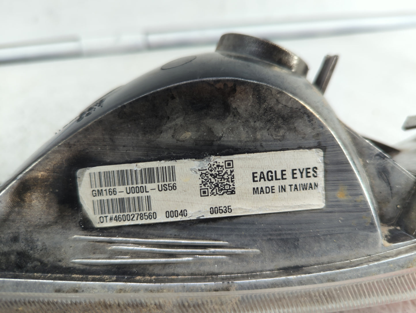 1999 Silverado 1500 Passenger Right Oem Head Light Headlight Lamp - Oemusedautoparts1.com