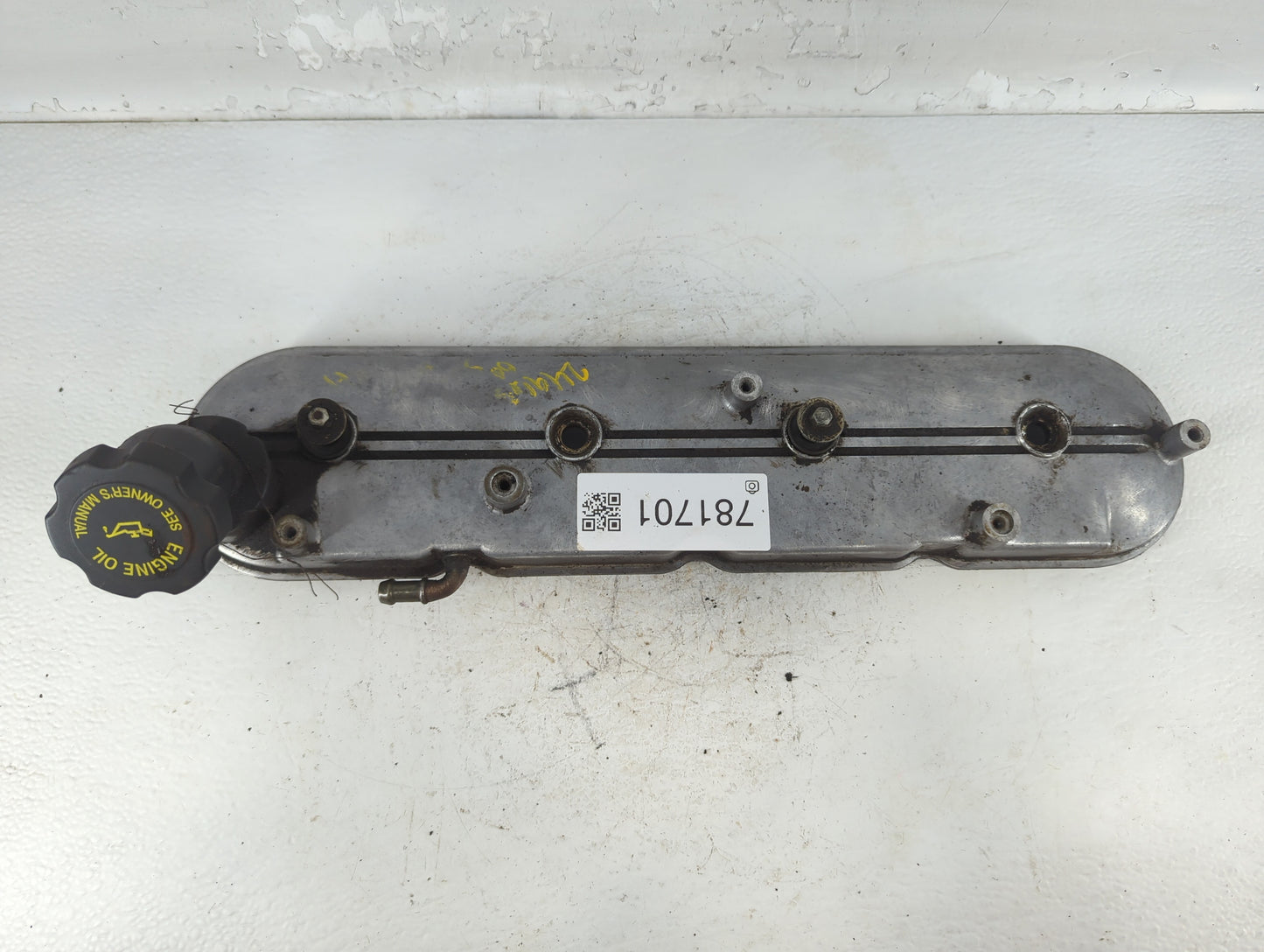 2000 Chevrolet Silverado 1500 Passenger Right Cylinder Head Valve Cover P/N:12559897 Fits OEM Used Auto Parts - Oemusedautop