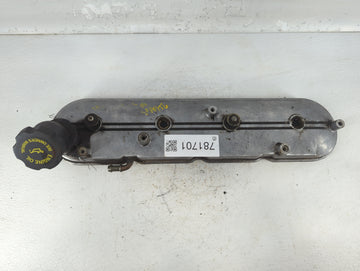 2000 Chevrolet Silverado 1500 Passenger Right Cylinder Head Valve Cover P/N:12559897 Fits OEM Used Auto Parts - Oemusedautop