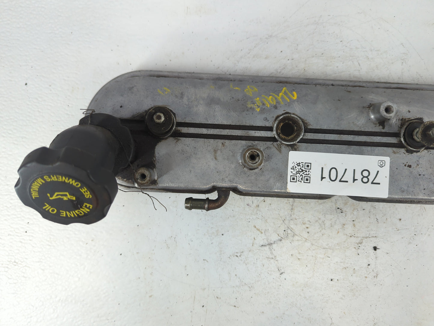 2000 Chevrolet Silverado 1500 Passenger Right Cylinder Head Valve Cover P/N:12559897 Fits OEM Used Auto Parts - Oemusedautop