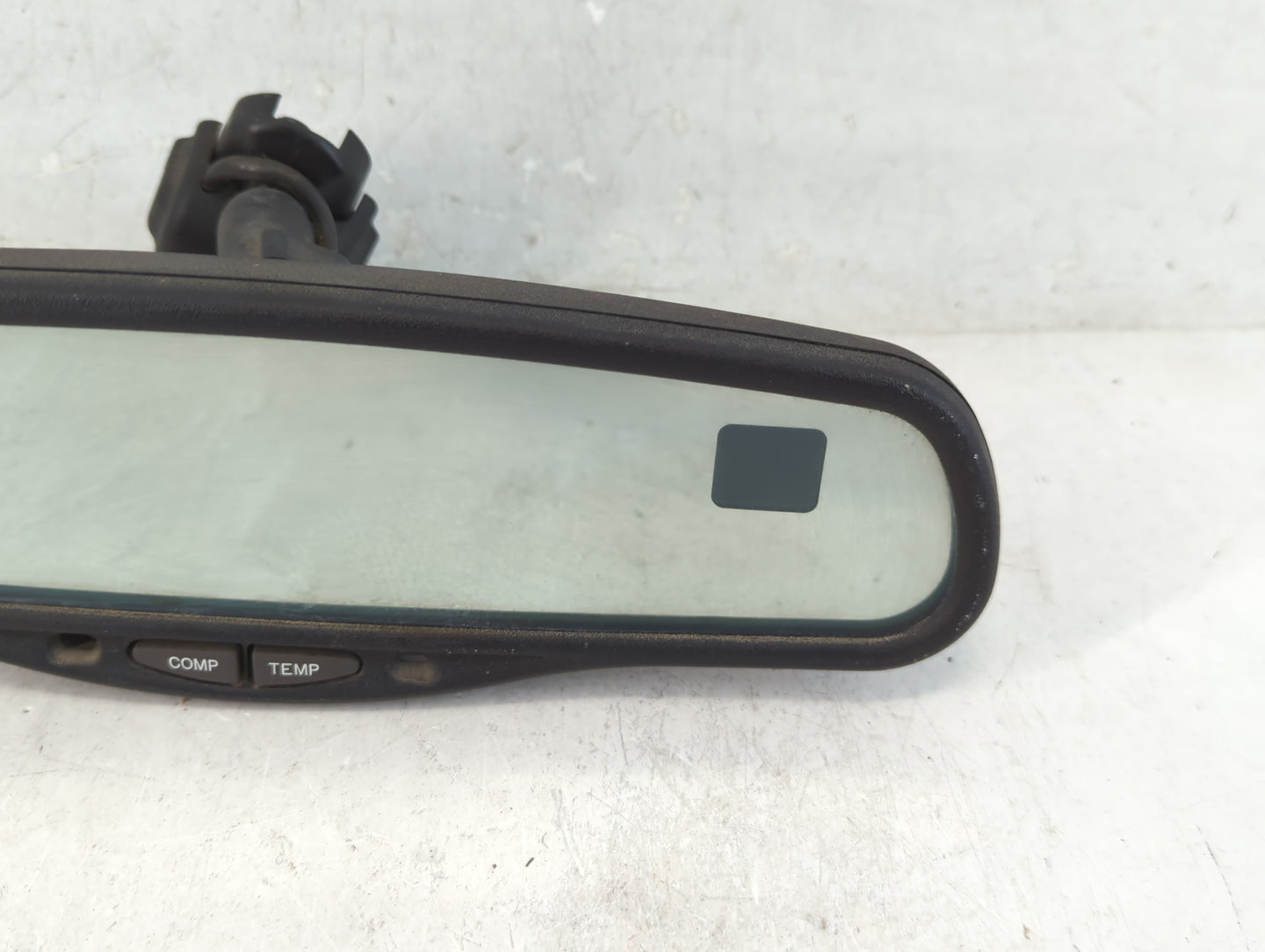 2000 Chevrolet Silverado 1500 Interior Rear View Mirror Replacement OEM P/N:GNTX-77 IE13 010106 Fits OEM Used Auto Parts - O