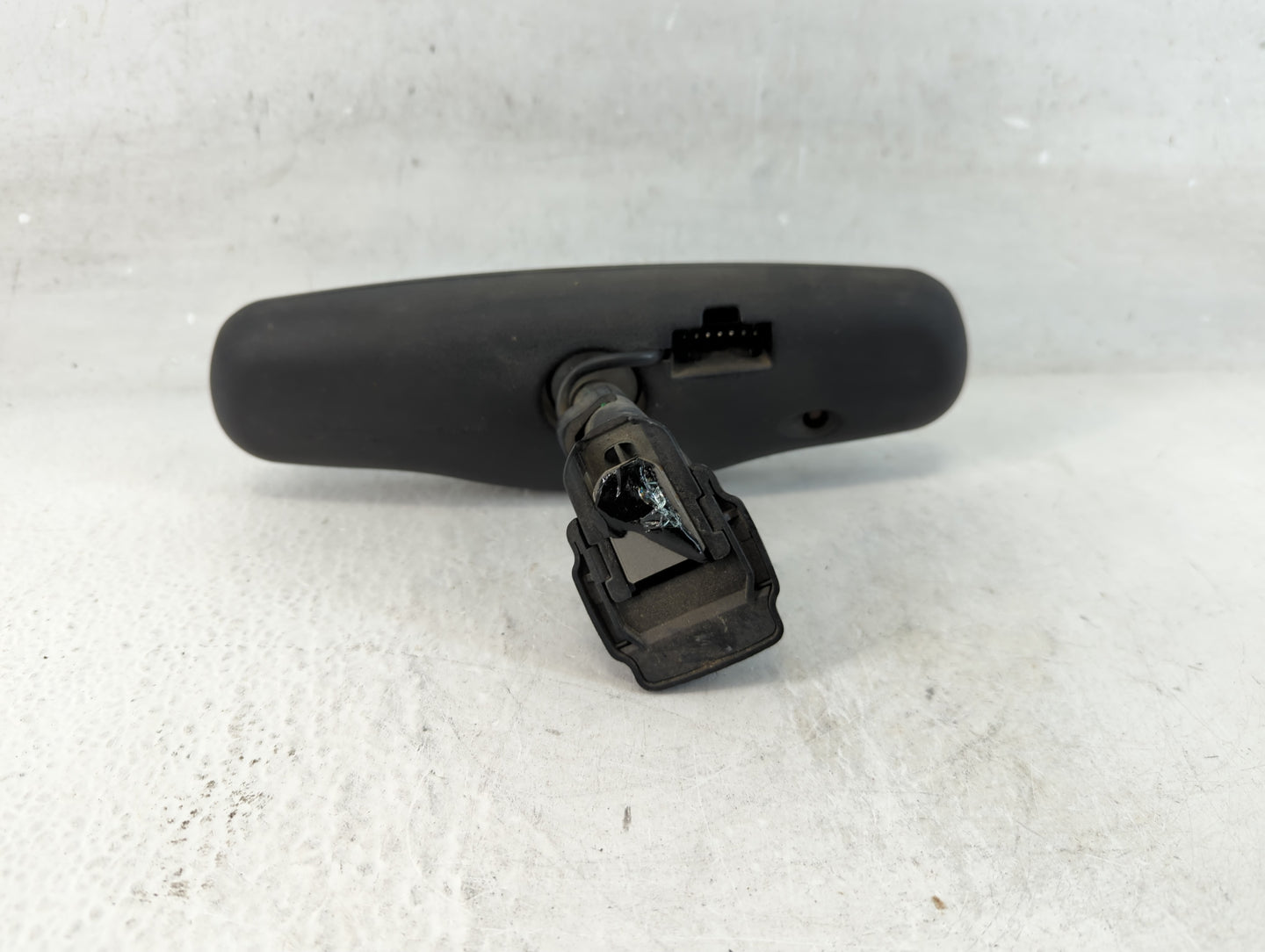 2000 Chevrolet Silverado 1500 Interior Rear View Mirror Replacement OEM P/N:GNTX-77 IE13 010106 Fits OEM Used Auto Parts - O