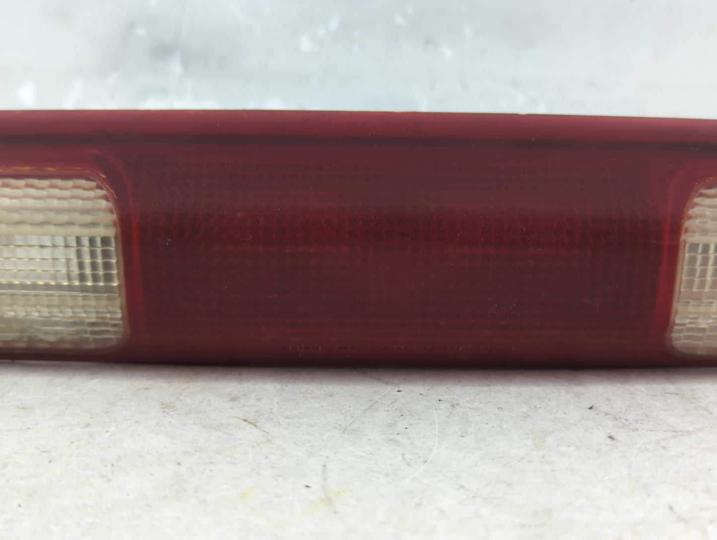 2000 Chevrolet Silverado 1500 Third Brake Light Tail Light Fits OEM Used Auto Parts - Oemusedautoparts1.com