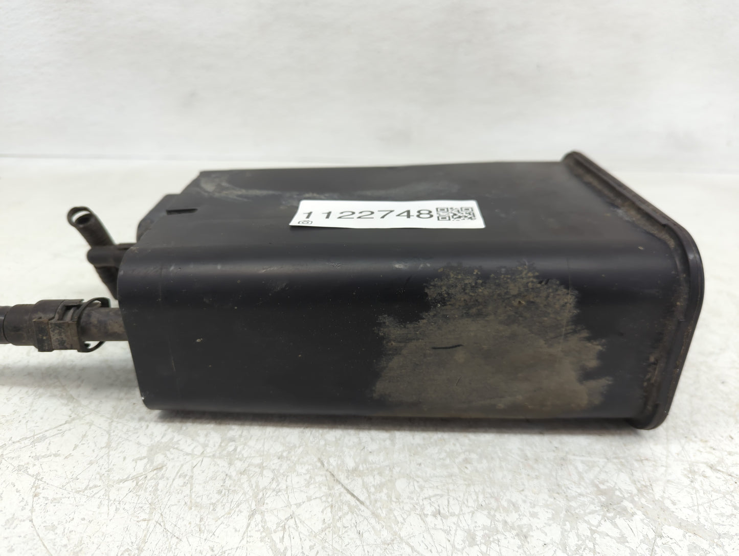 2000 Chevrolet Silverado 1500 Pickup Fuel Vapor Charcoal Canister - Oemusedautoparts1.com